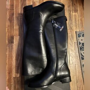 Brand New Aqua Diva Black Leather Waterproof Boots - Size 9.5 (Runs Small)